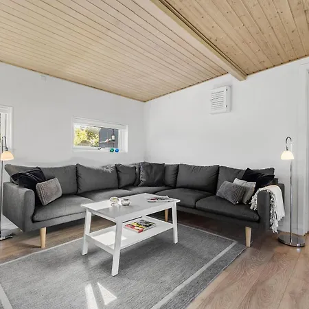 Dom wakacyjny 3 Bedroom Stunning In Slagelse